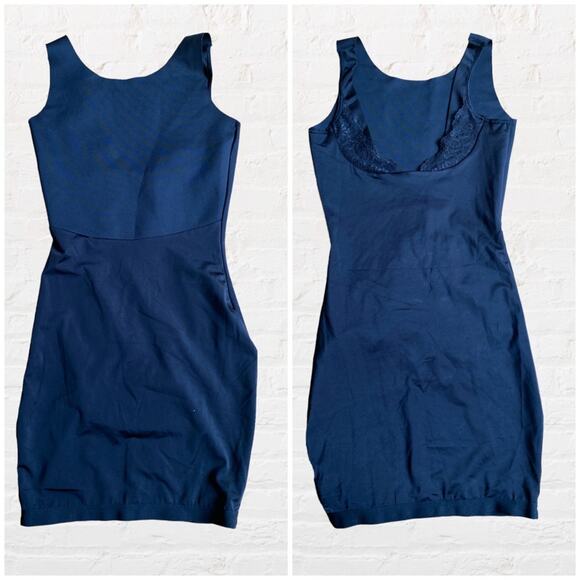 Maidenform Other - Maidenform black body contour dress